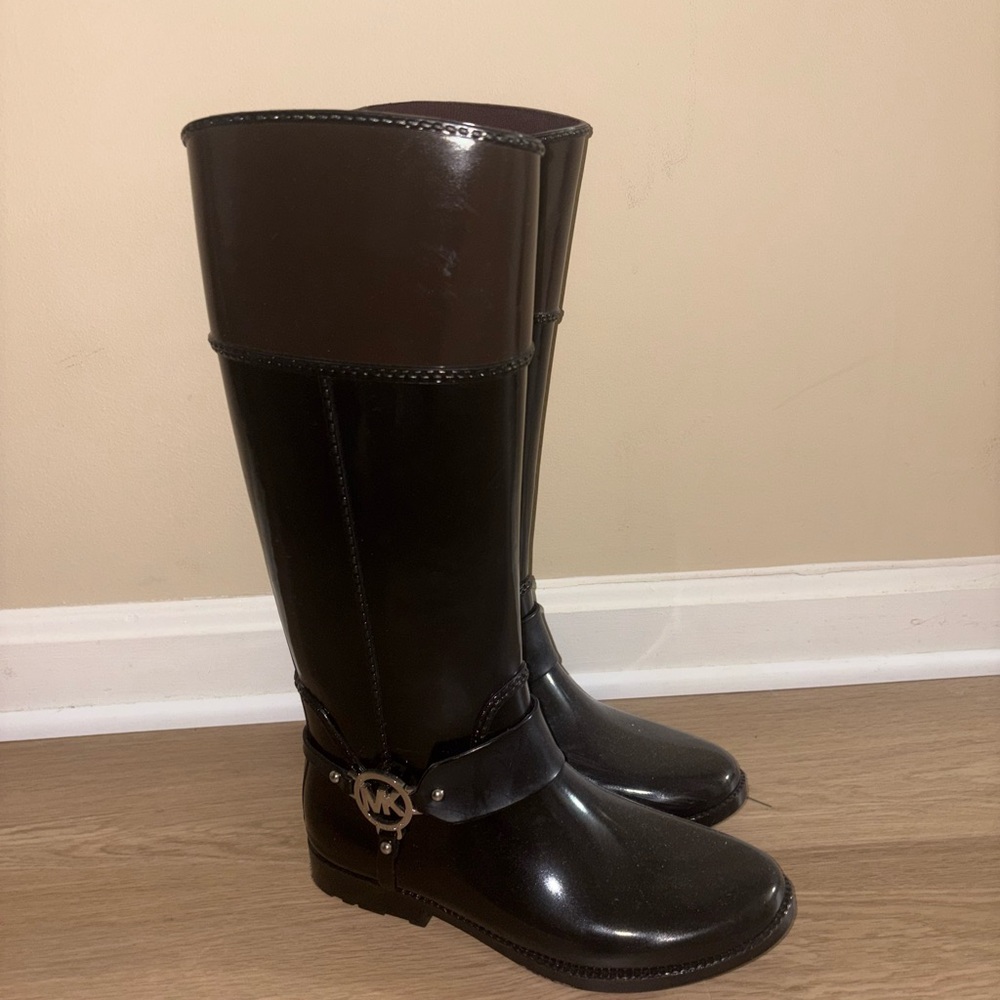 Michael Kors Black and Brown Fulton Rain Boots